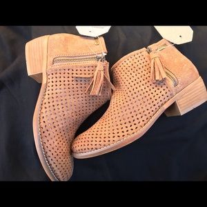 📣 NEW ROXY WOMENS FUENTES ANKLE BOOTIES 📣